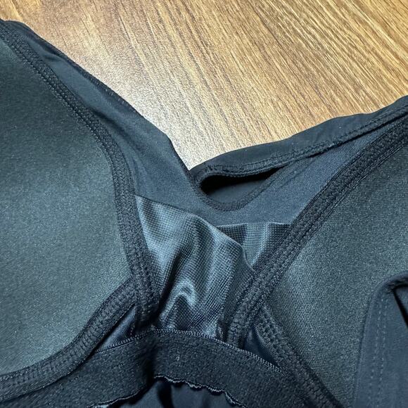 Lands End Womens Solid Black One Piece Swim Suit Slimming Wrap Size 8P Petite - Picture 7 of 8